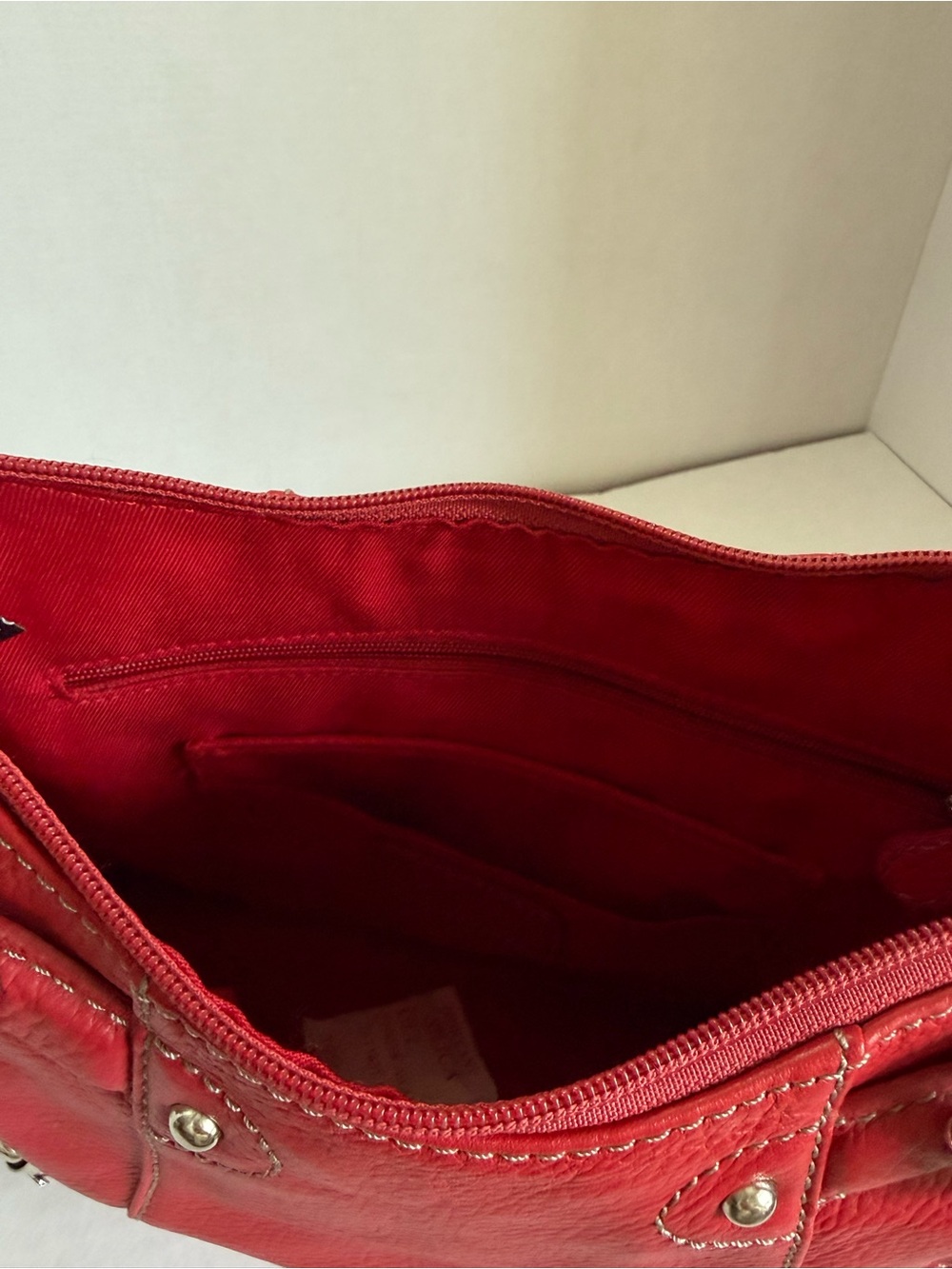 NWT Maxx New York Red Leather Shoulder Bag w Silver Hardware - Picture 7 of 8